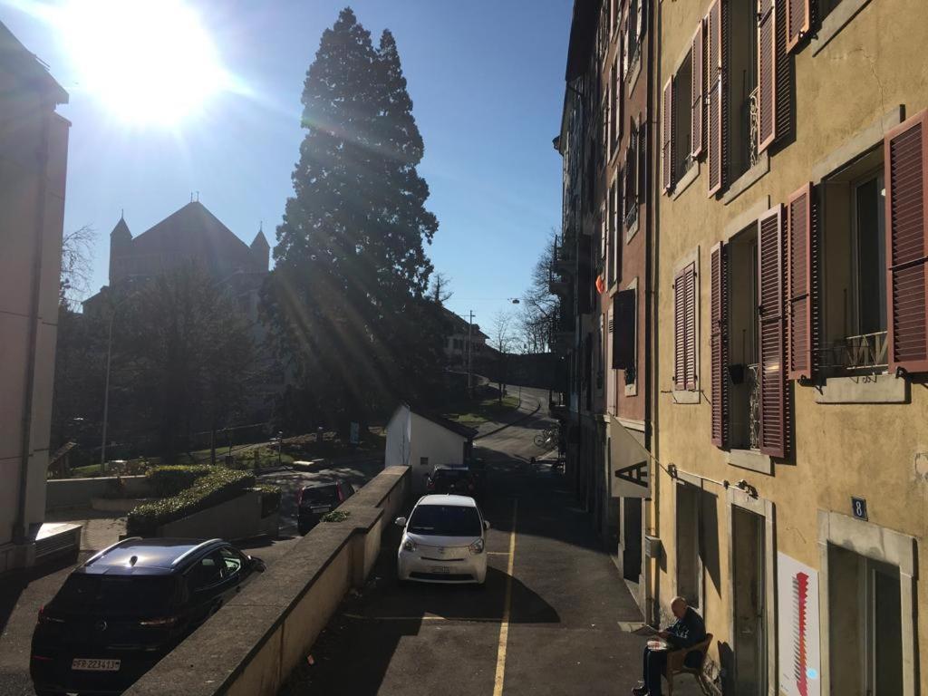 Parking Voiture & Appartement 2Pcs Lausanne Centre Экстерьер фото